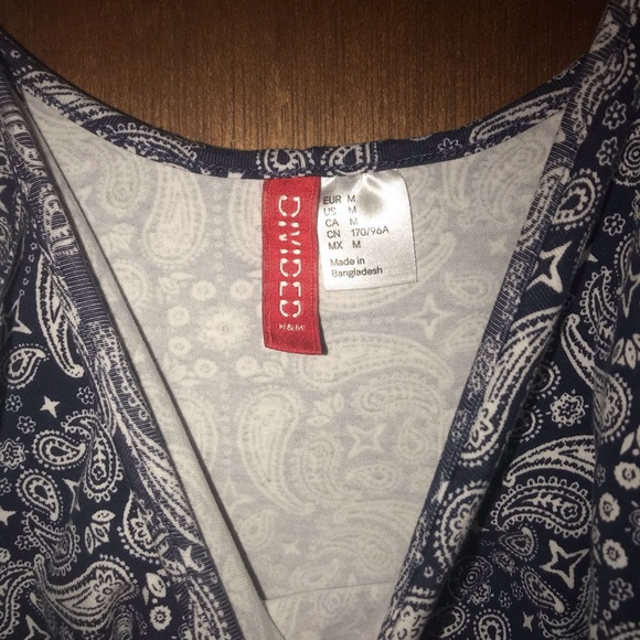 Dress - Picture 4 of 4